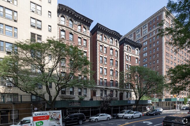 Building Photo - Creston Apartments