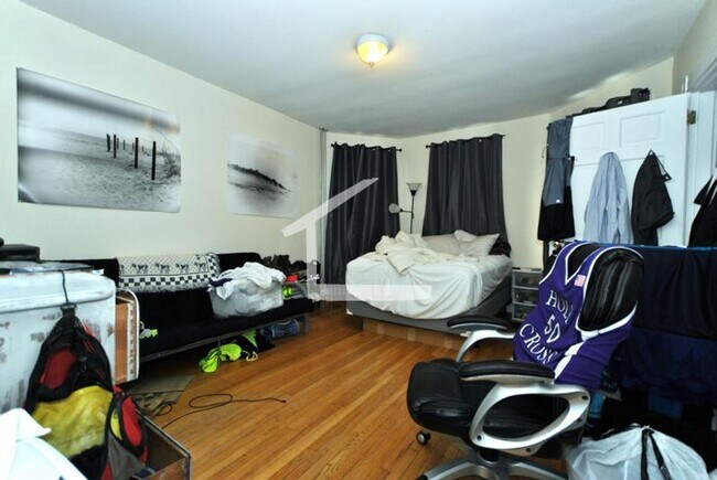 Foto del edificio - 243 N Harvard St