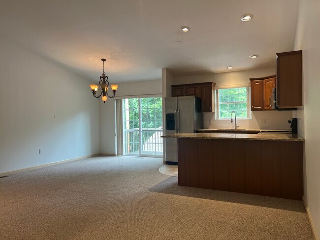 Building Photo - 67 Tiara Ct