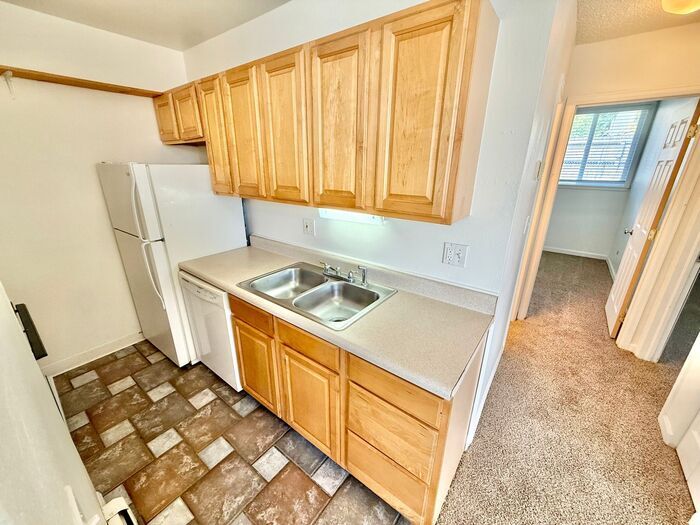 Foto principal - 2 WEEKS FREE MOVE IN SPECIAL!!!! - Rent In...