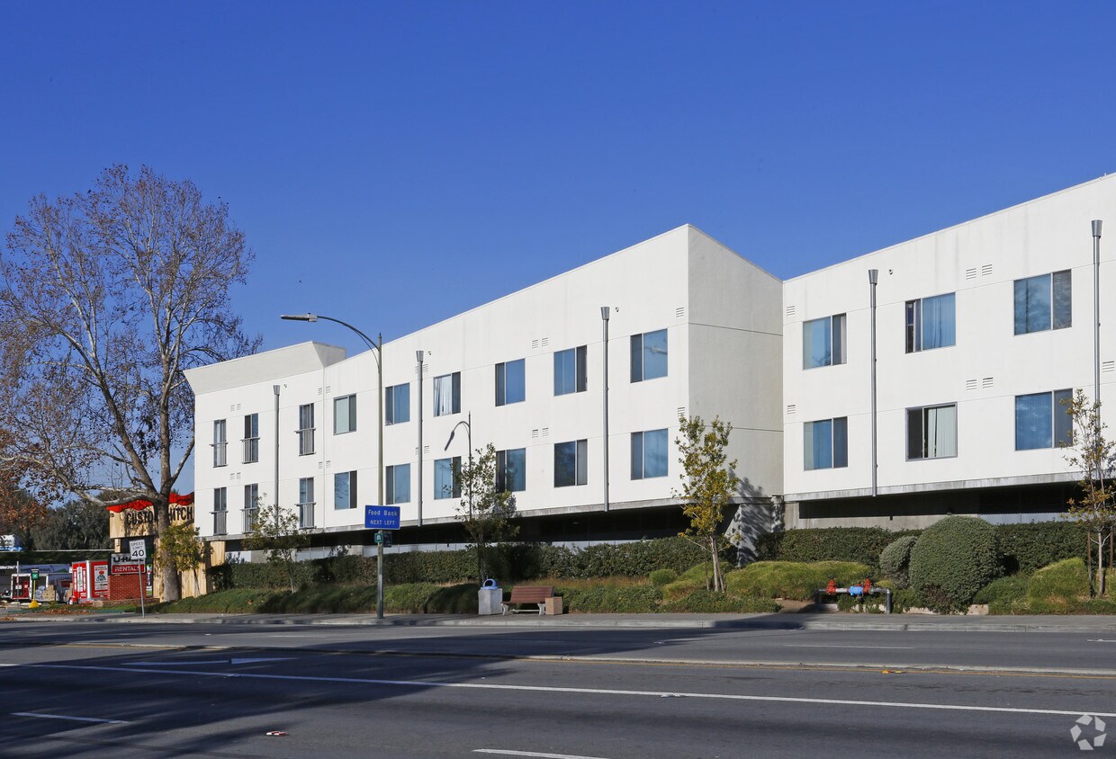 Foto del edificio - Curtner Studios