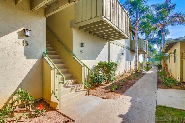 Building Photo - 201 Twin Oaks Ave