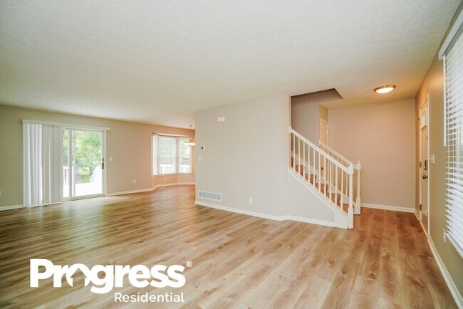 Building Photo - 3205 St Bernard Cir