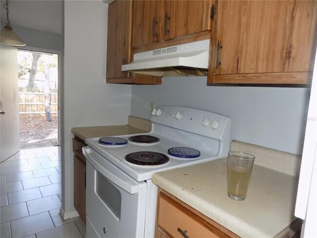 Foto del edificio - 6124 SW 10th Pl