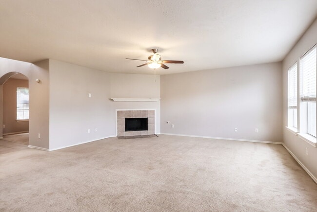 Building Photo - 13030 Sandhill Park Ln