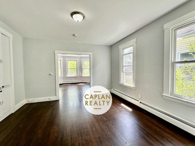 Building Photo - 48 Pardee Pl