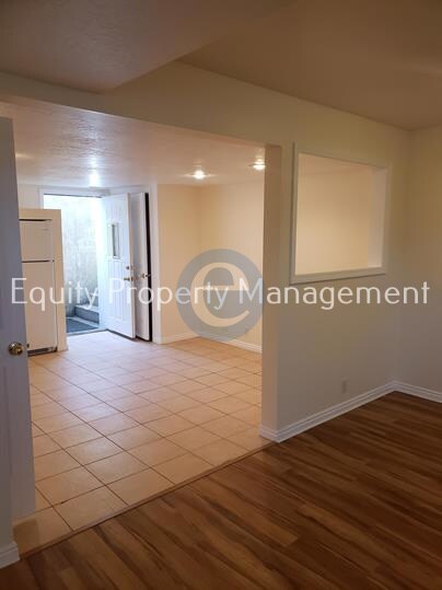 Building Photo - Clean 3 Bedroom Basement Unit Available Now!