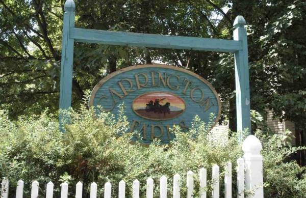 Building Photo - 124 Mammoth Rd