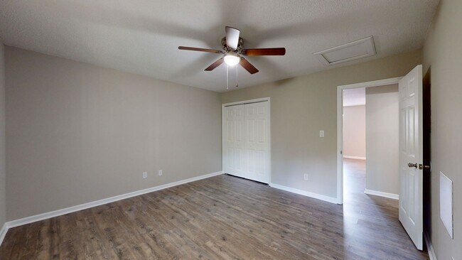 Foto del interior - Caldwell Court Apartments