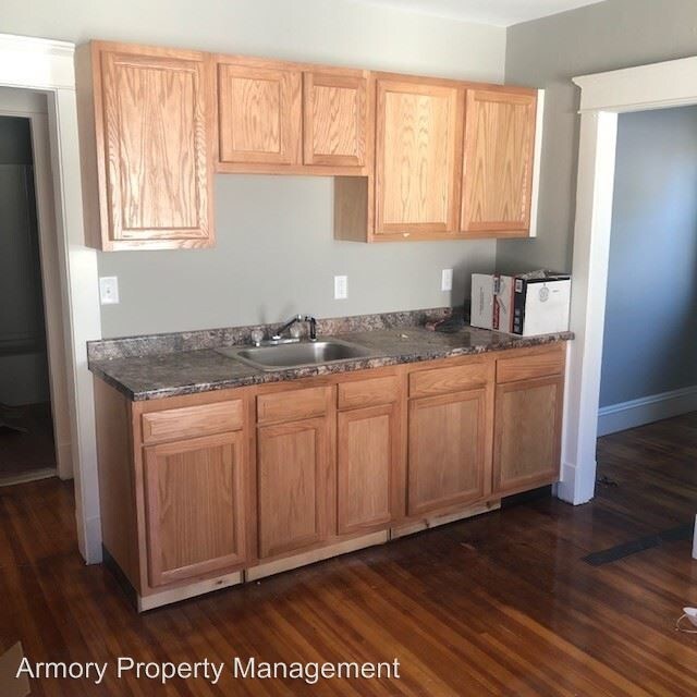 Foto principal - 61-63 Parkside St