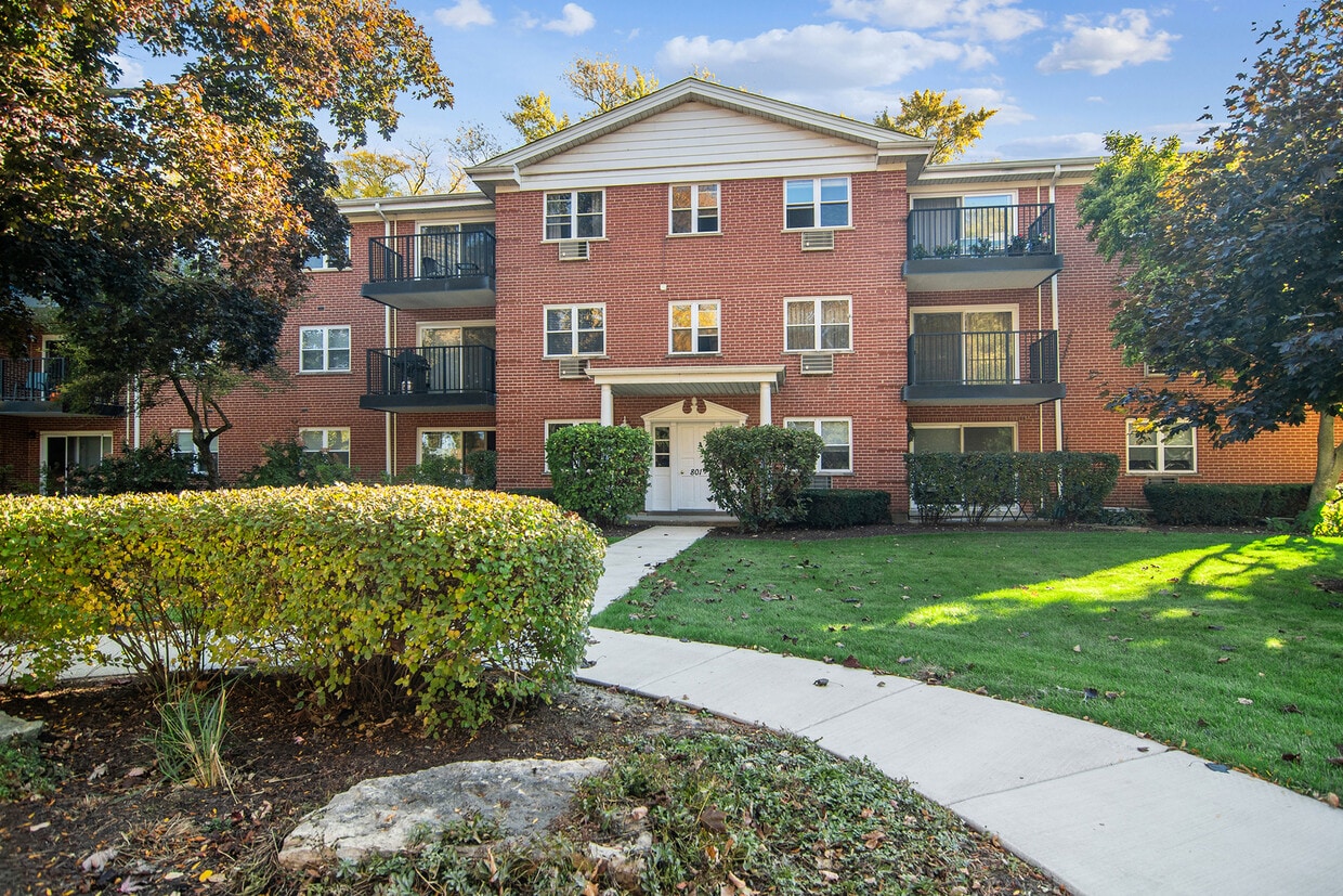 Foto principal - 801 E Miner St