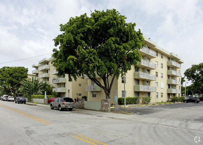 Foto del edificio - North Bay Villas