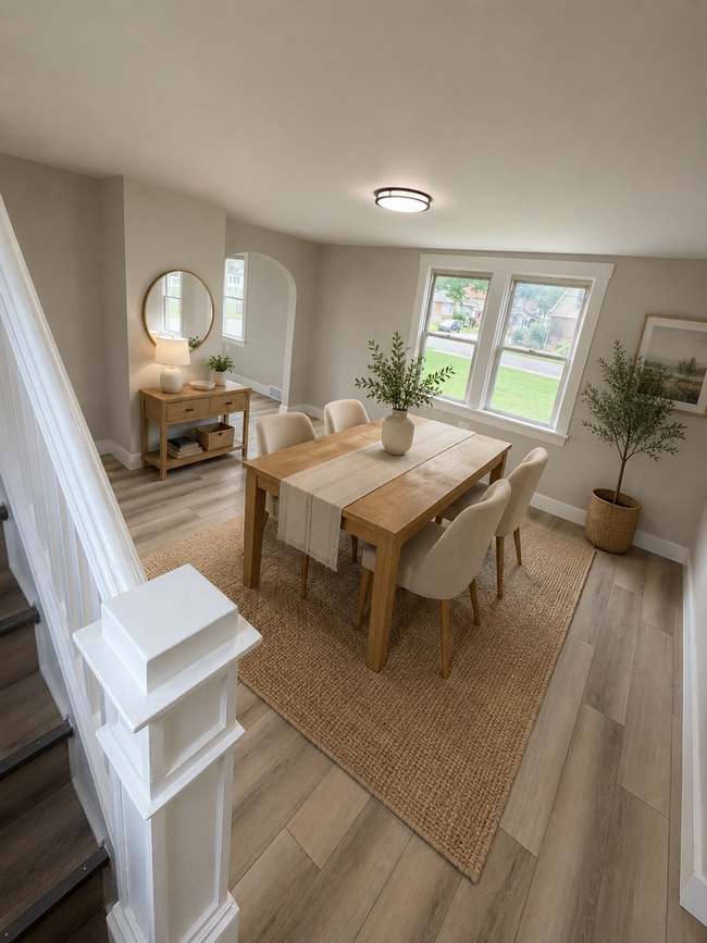 Building Photo - 2 Bed 1 Bath Single Family Home