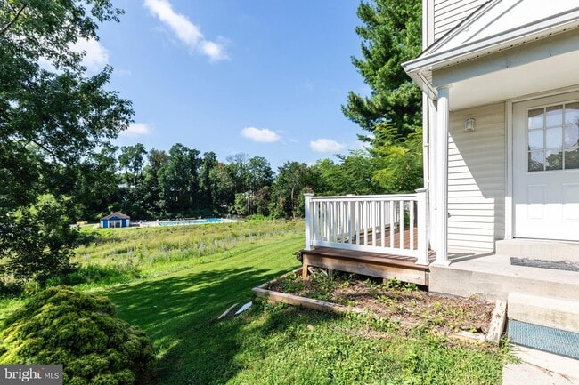 Building Photo - 133 Hammershire Rd