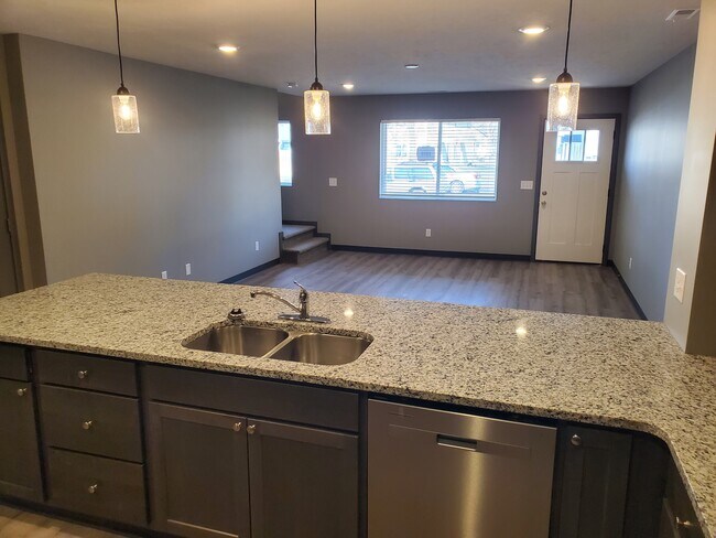 Foto del edificio - 3810 Baldwin Ave