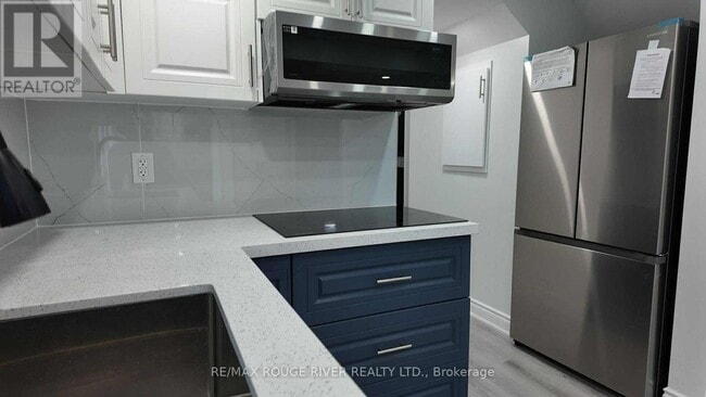 Building Photo - 3 Wimbledon Ct