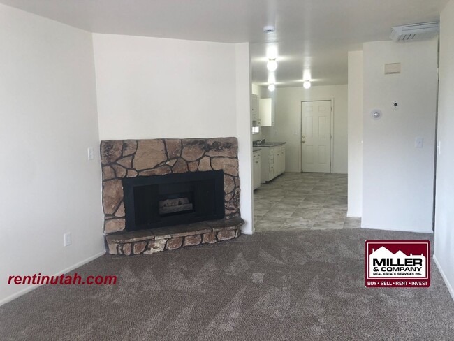 Building Photo - 2747 S 2855 W