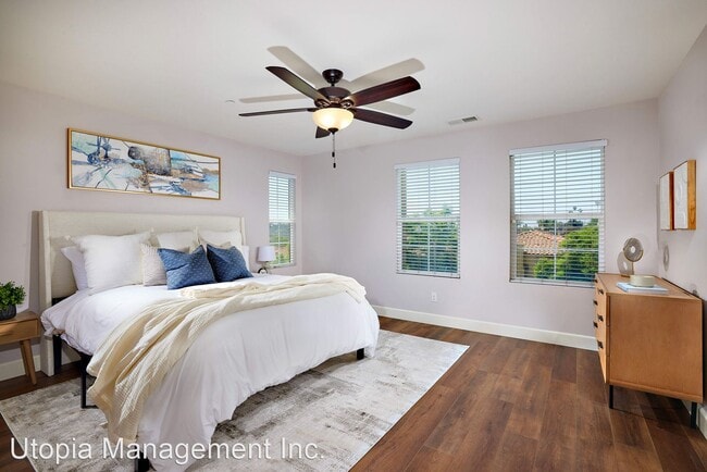 Foto del edificio - 3 br, 3 bath House - 333 Cobalt Drive
