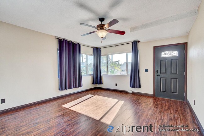 Foto del edificio - 3215 Blanchard St