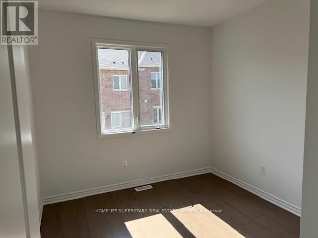 Photo du bâtiment - 3208 Meadowridge Dr