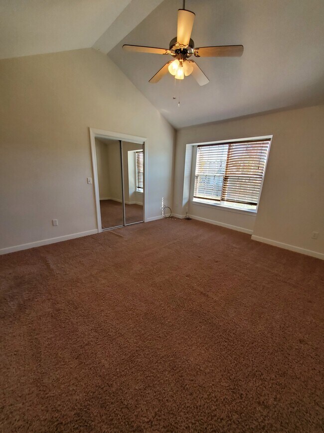 Building Photo - 21139 Millridge St