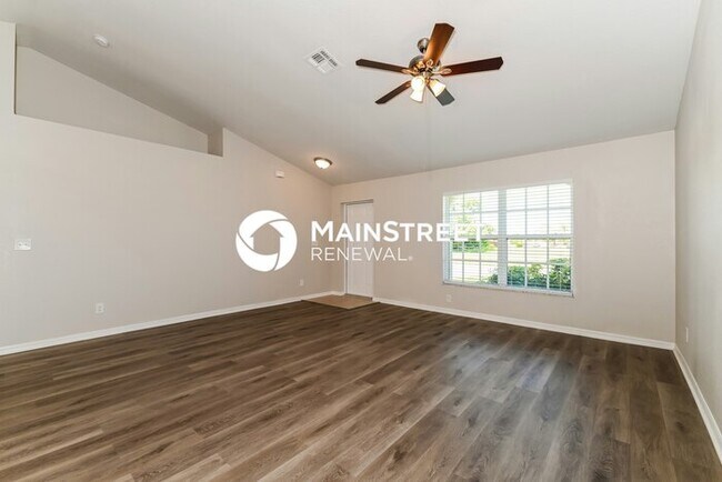 Building Photo - 4 Bedroom Pet-Friendly Home in Cape Coral,...