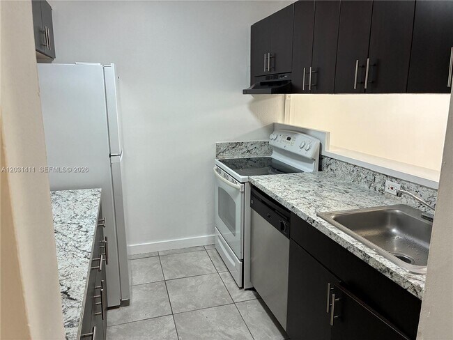 Foto del edificio - 10801 SW 109th Ct