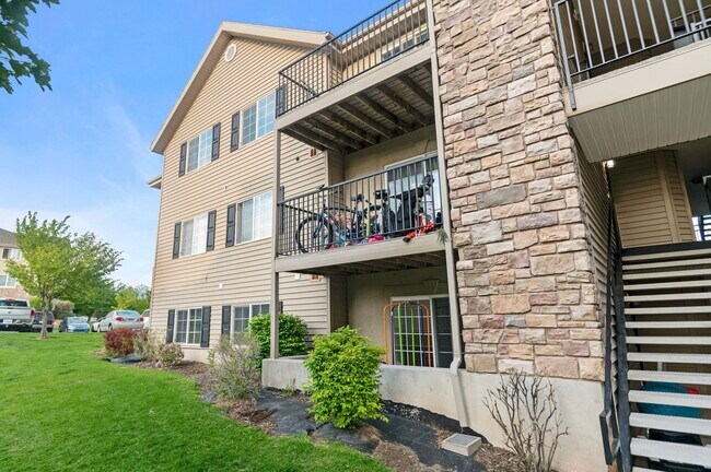 Foto del edificio - 1627 Westbury Way