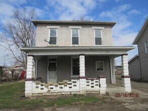 Building Photo - 64 Poplar Ave