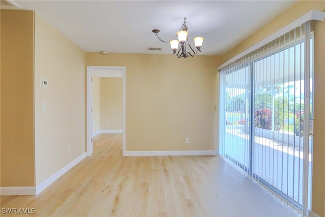 Foto del edificio - 6250 Timberwood Cir