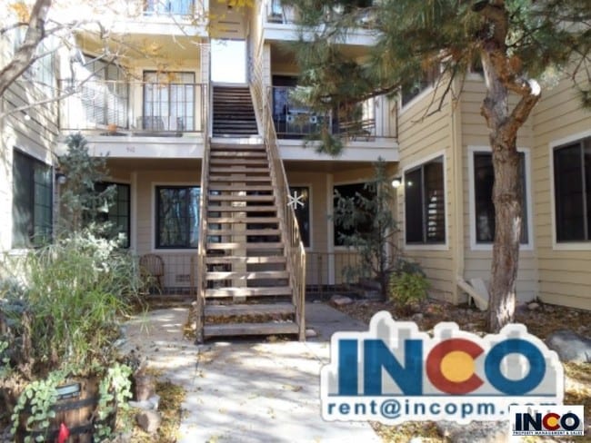 Photo - 910 S Dahlia St Apartment