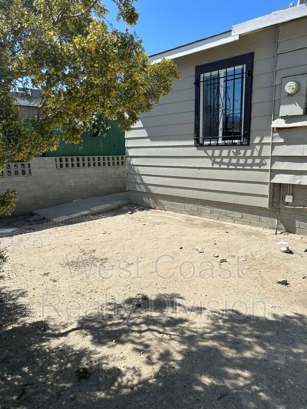 Foto del edificio - 66239 Desert View Ave