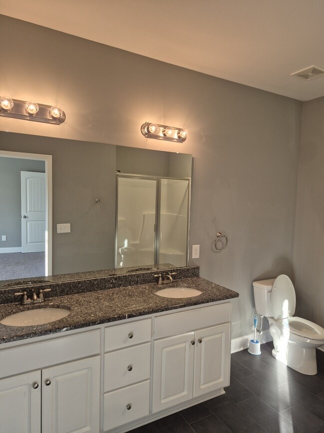 Building Photo - 1713 N Carolina St