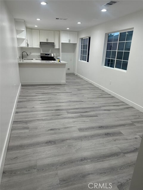 Foto del edificio - 8552 Flower St