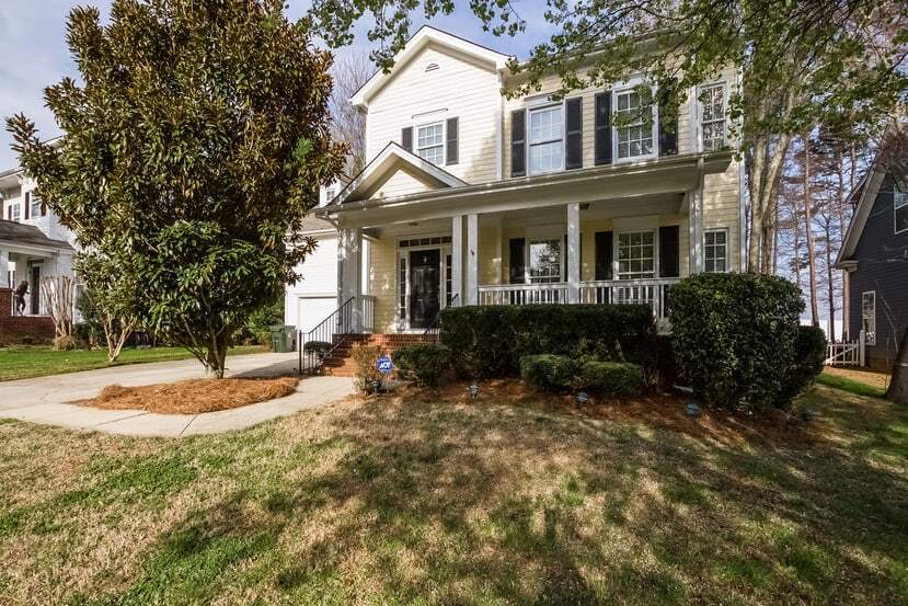 Foto principal - 15903 Kelly Park Cir