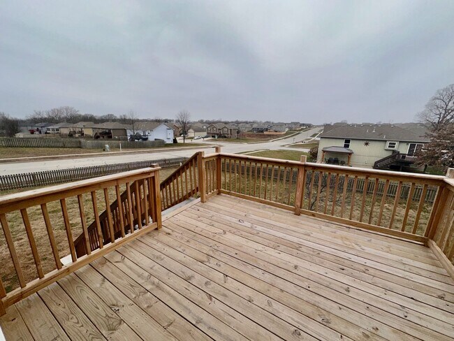 Foto del edificio - 3 Bed | 2.5 Bath | 2 Car Split Level Home in Belton
