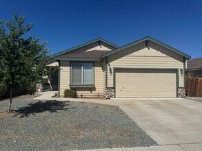 Building Photo - 509 Santiago Way