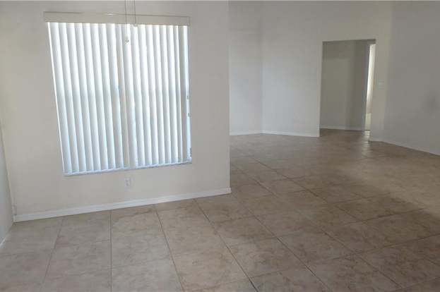 Foto del edificio - 2210 Westminster Manor Ln