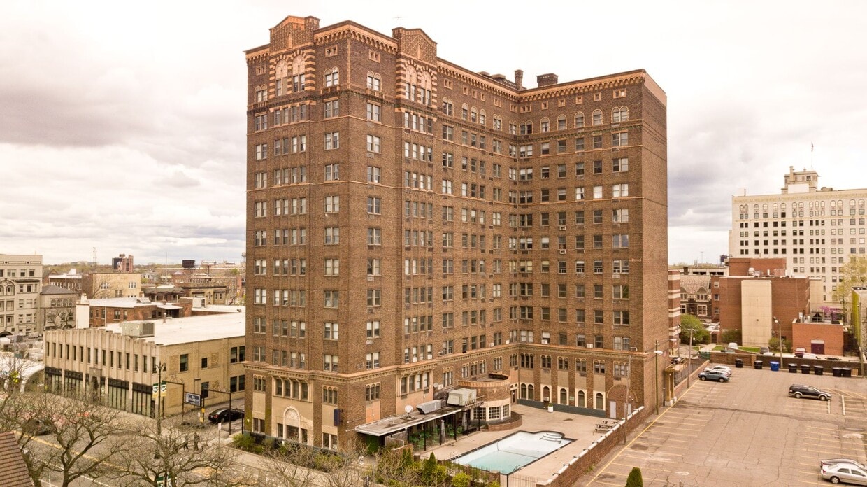 The Belcrest Apartments in Detroit, MI