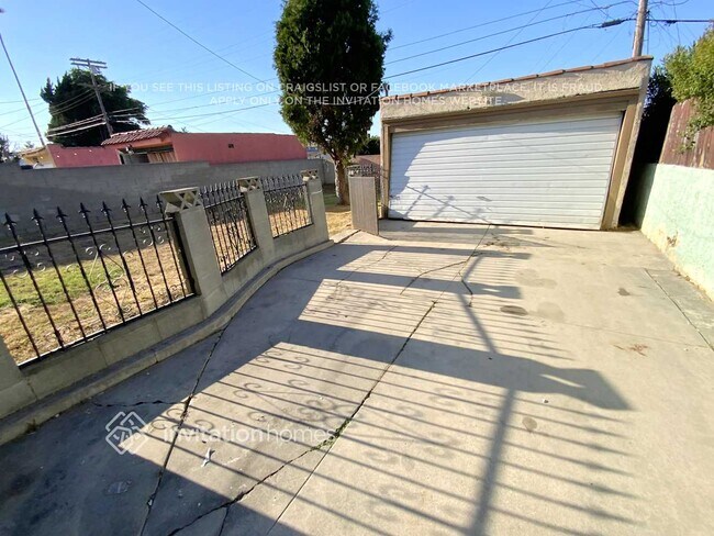 Foto del edificio - 3119 W 76th St