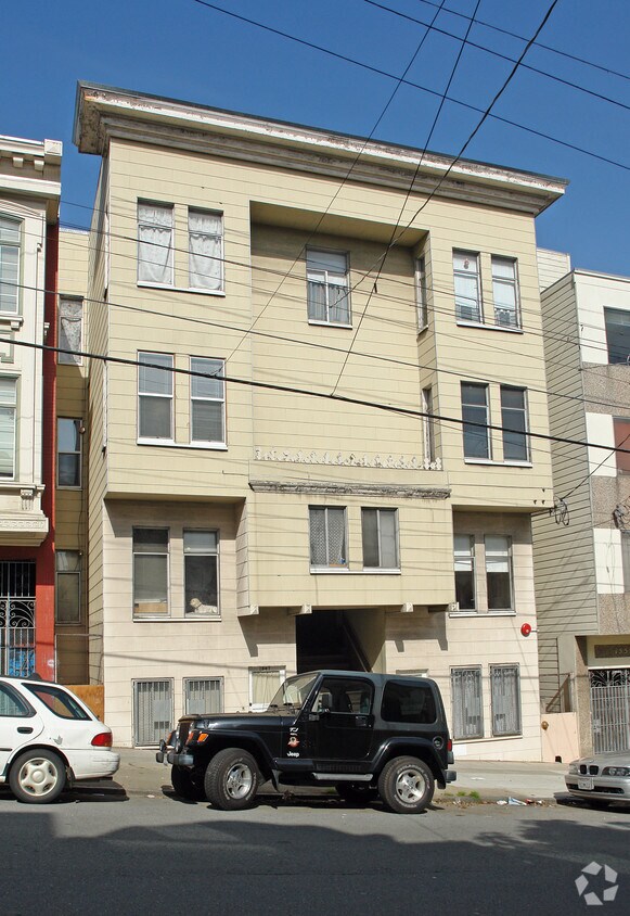 Building Photo - 1547-1553 Leavenworth St