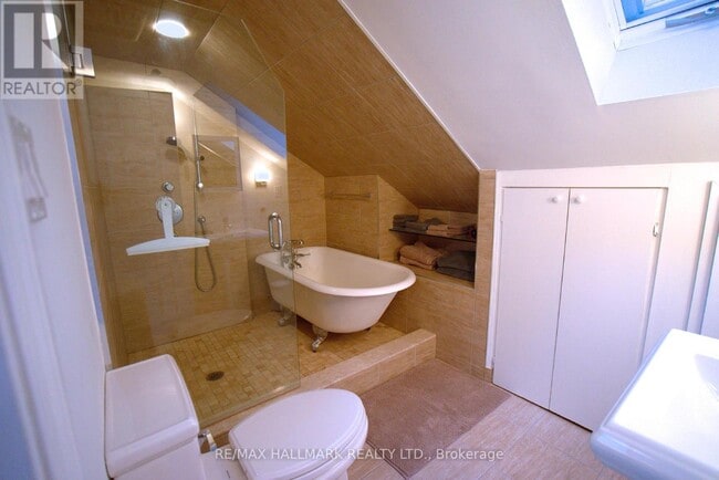 Building Photo - 39 Rainsford Rd