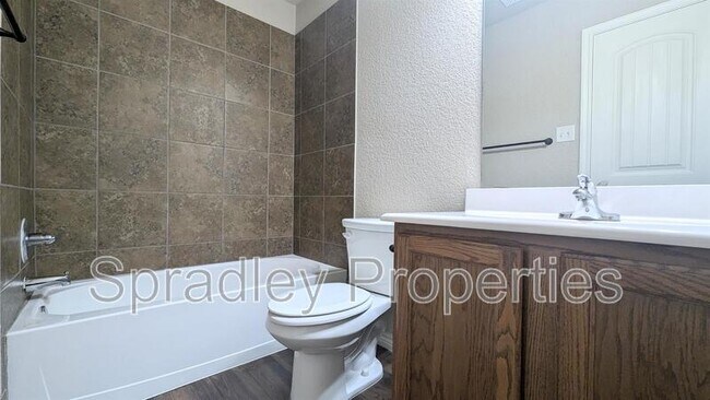 Foto del edificio - 505A Kacie Dr