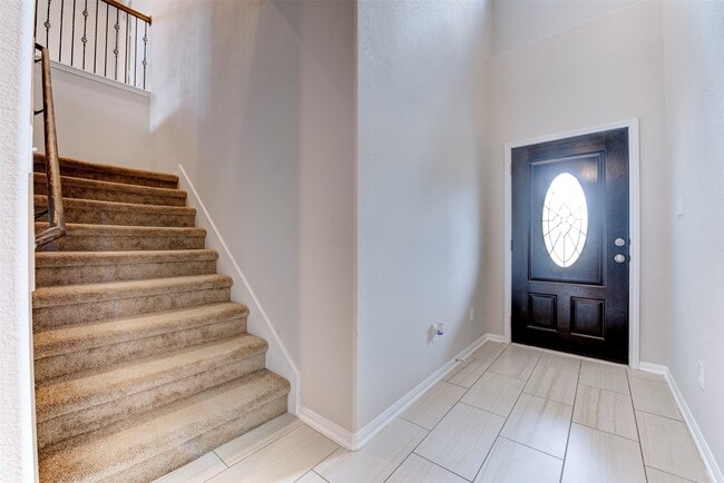 Building Photo - 4542 Medrano Trl