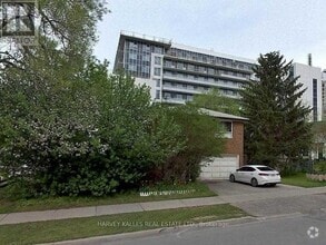Building Photo - 7 Barberry Pl