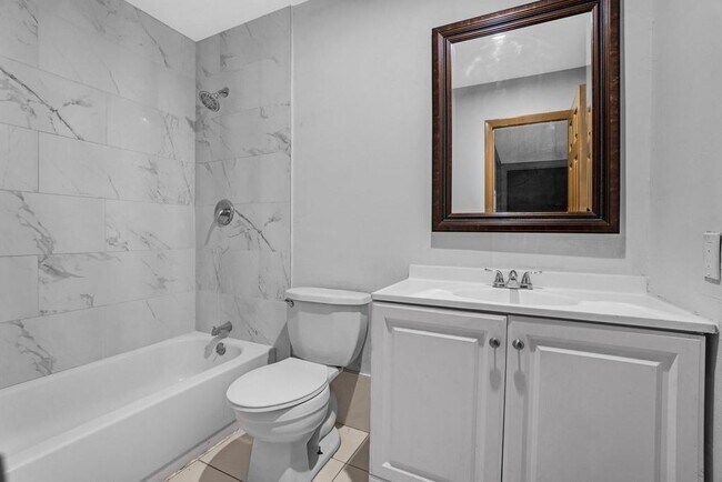 Foto del edificio - 2424 NW 39th Way