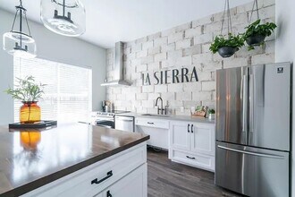 Building Photo - 520 FM306