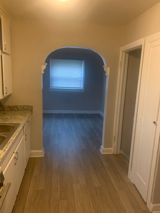 Foto principal - 13505 Ward St