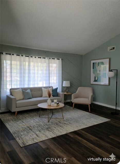 Foto del edificio - 2856 Riviera Heights Dr