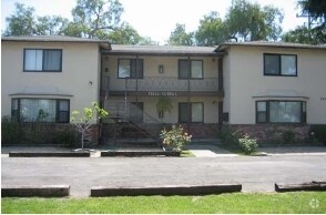 Foto del edificio - Villa Cabral
